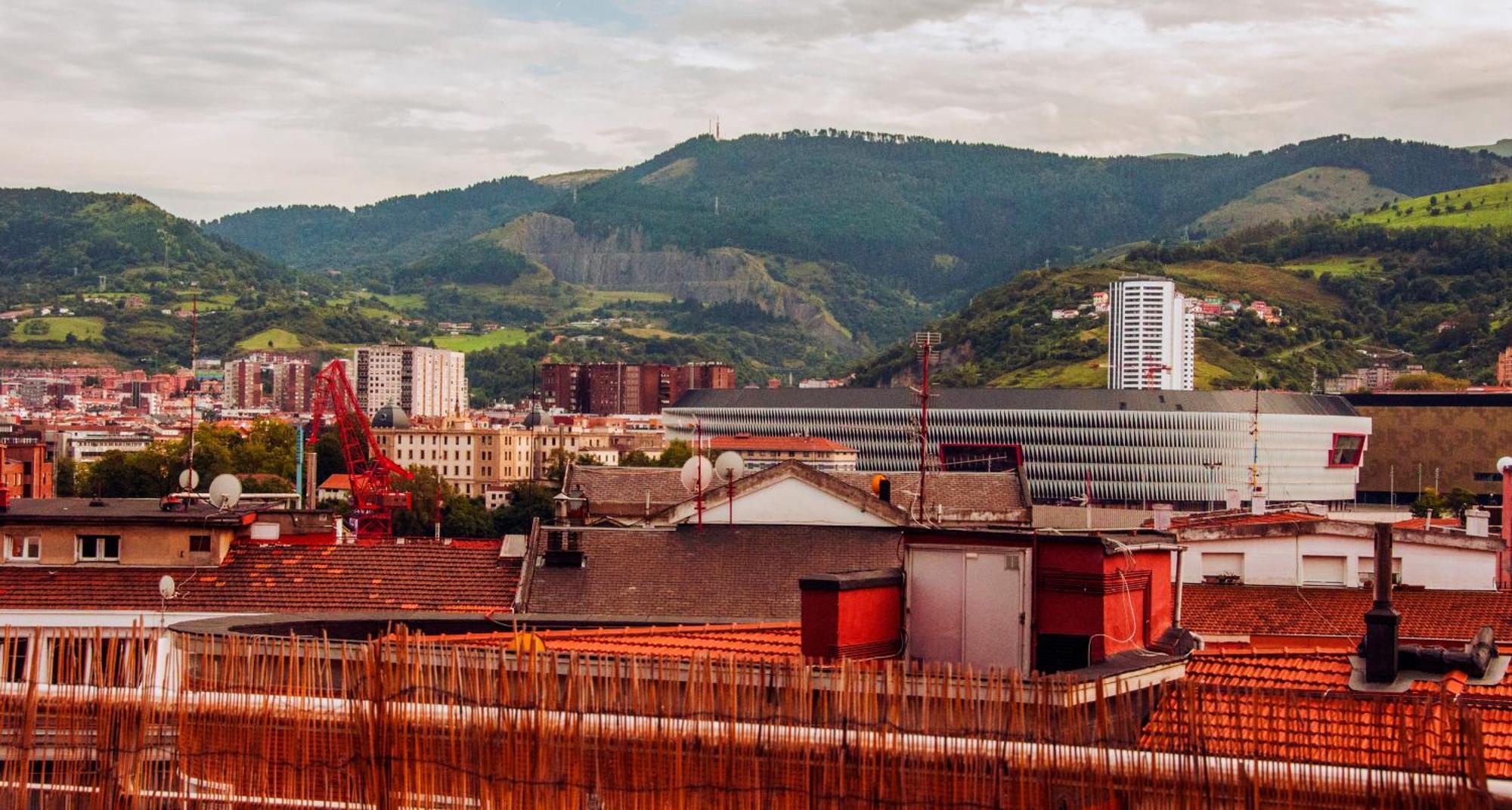 Estudios Bilbao Deusto المظهر الخارجي الصورة
